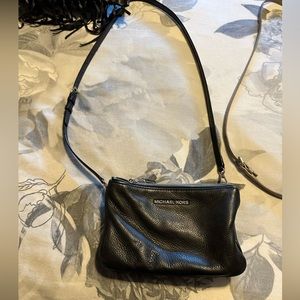 Michael Kors - leather crossbody purse